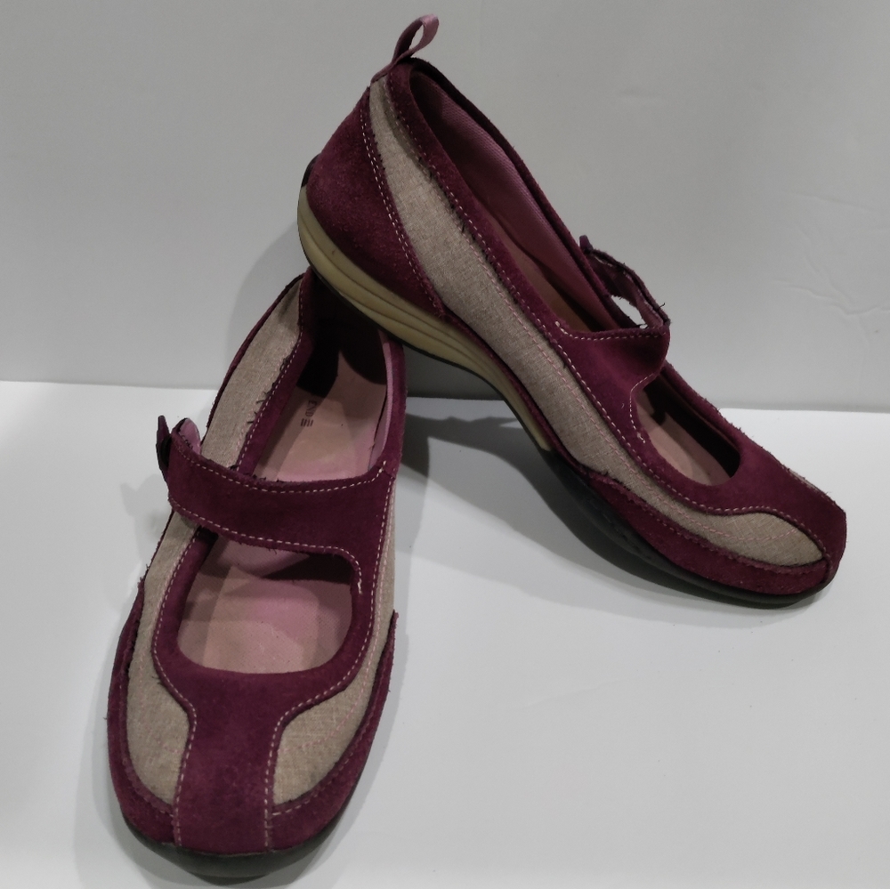 Lands' End women's Mary Jane shoes